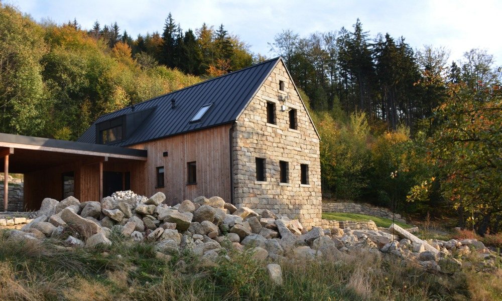 Návrh, projekce a realizace individuálních dřevěných staveb